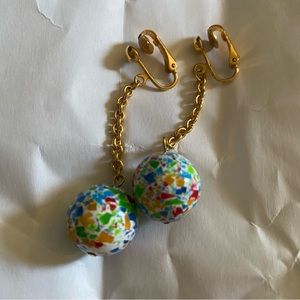 Vintage 80s retro jawbreaker circle ball rainbow color speckle clip on earrings
